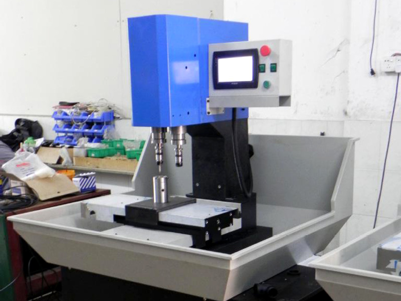 鉆攻機多少錢一臺？設備報價！