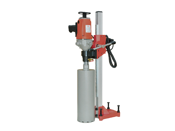 金剛石鉆孔機(jī)的操作流程是什么?鉆孔機(jī)鉆偏的主要原因有哪些?